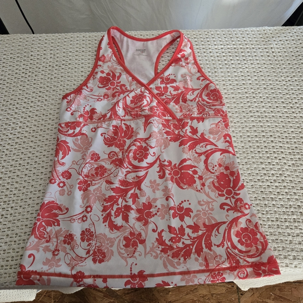 Danskin sleeveless tank top